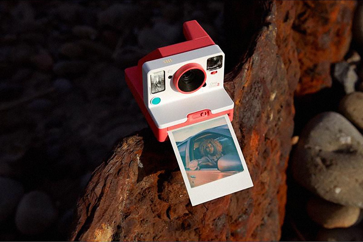 instantánea polaroid serie now